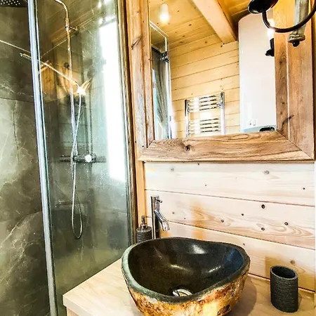 Osada Janosika Jacuzzi Drewniany Na Odludziu Klikuszowa